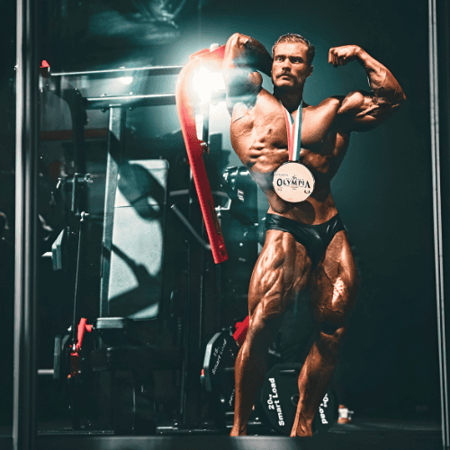 cbum-physique